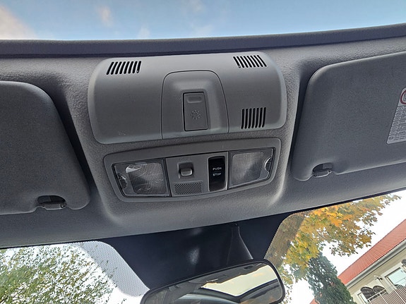 Mitsubishi ASX 8 of 14