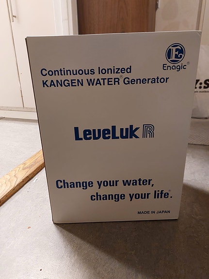 Product image 1 of 3