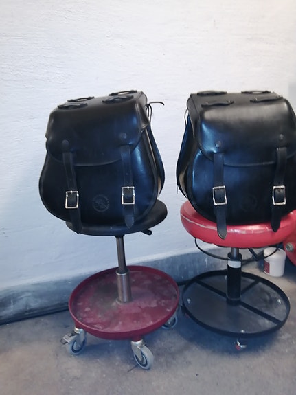 Product image 1 of 4