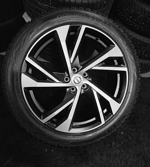 Product image 1 of 10