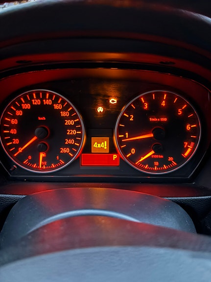 BMW 325Xi 23 of 23