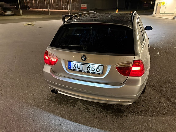 BMW 325Xi 3 of 22