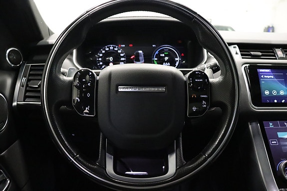 Land Rover Range Rover Sport 15 of 30