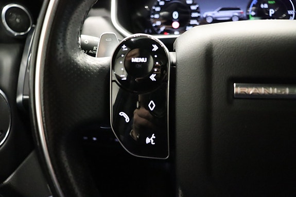 Land Rover Range Rover Sport 17 of 30