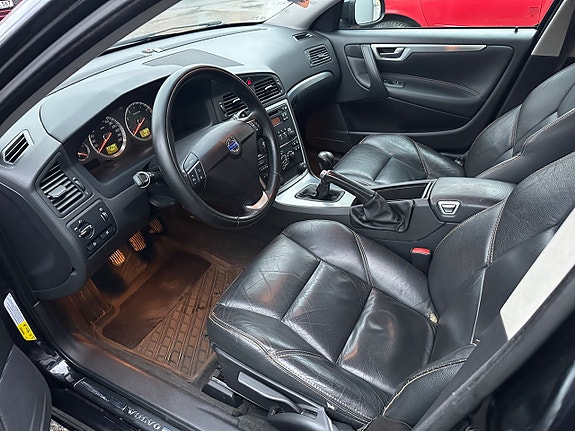 Volvo S60 7 of 12