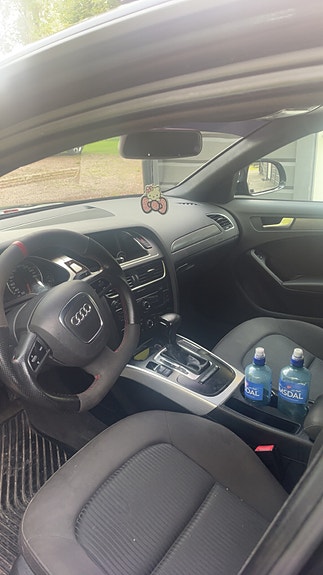 Audi A4 4 of 5