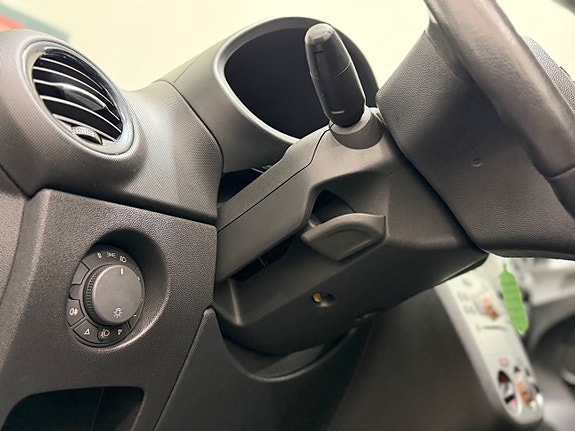 Opel Corsa 17 of 18