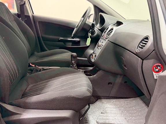 Opel Corsa 5 of 18