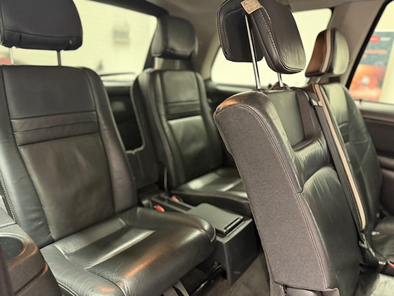 Volvo XC90 17 of 25