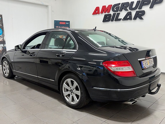 Mercedes-Benz C 220 14 of 22