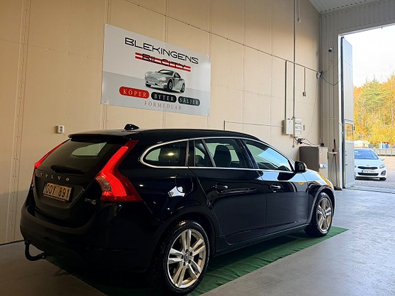 Volvo V60 6 of 18