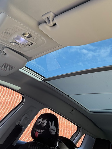 Peugeot 2008 4 of 8
