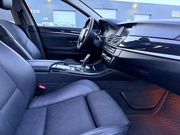 BMW 525d 14 of 24