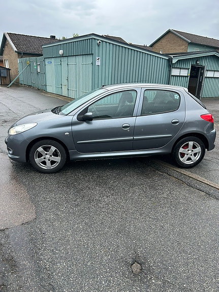 Peugeot 206+