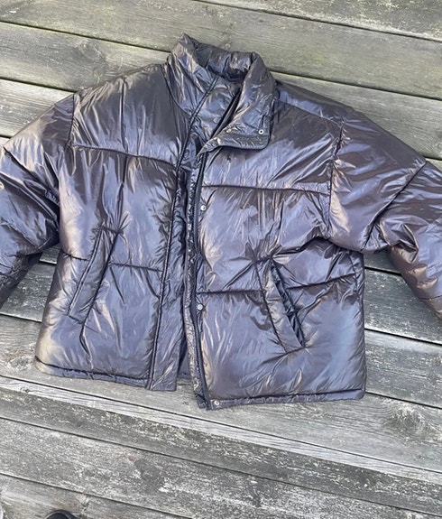 Product image 1 of 9