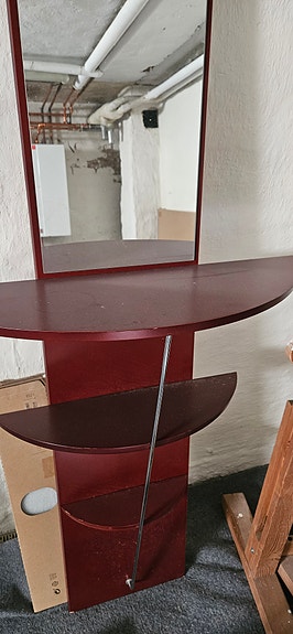 Product image 1 of 2