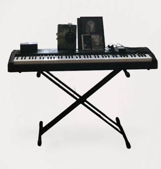 Product image 1 of 2