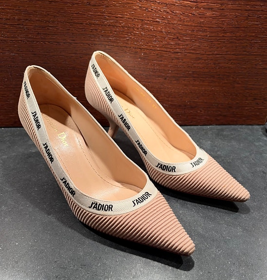 Product image 1 of 10