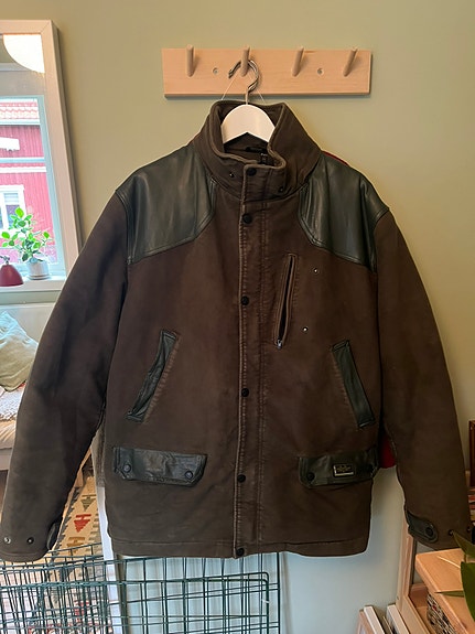 Product image 1 of 4