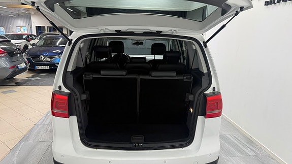 Volkswagen CrossTouran 5 of 18
