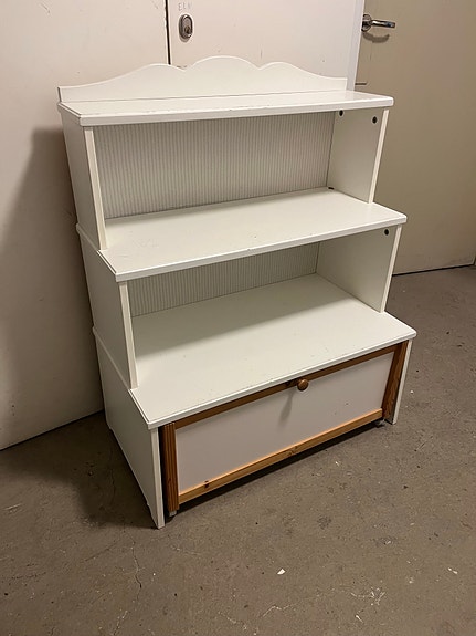 Product image 1 of 2
