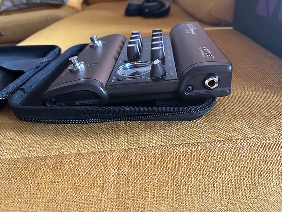 Product image 1 of 6