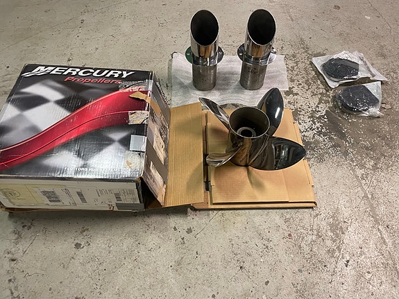 Product image 1 of 10