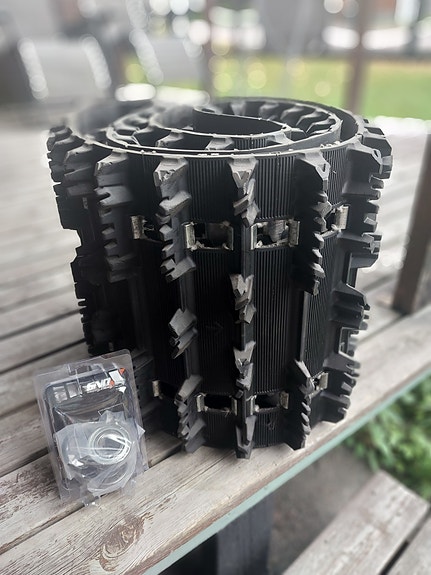 Product image 1 of 3