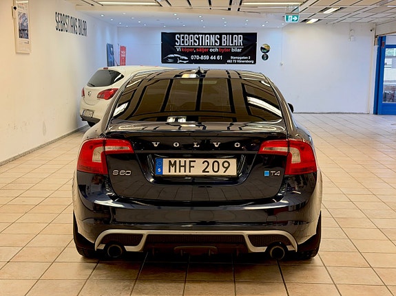 Volvo S60 4 of 13