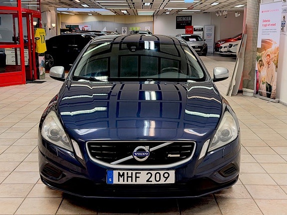 Volvo S60 7 of 13