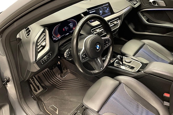 BMW 218i 7 of 13