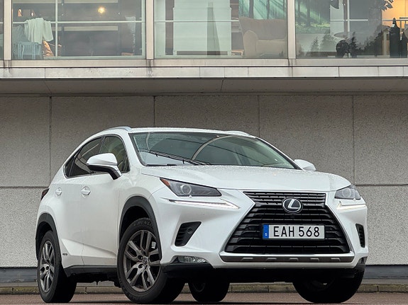 Lexus NX300h