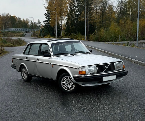Volvo 240