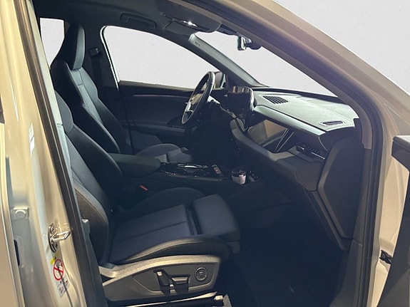 Audi Q6 e-tron 12 of 14