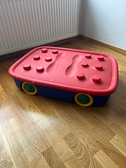 Product image 1 of 2