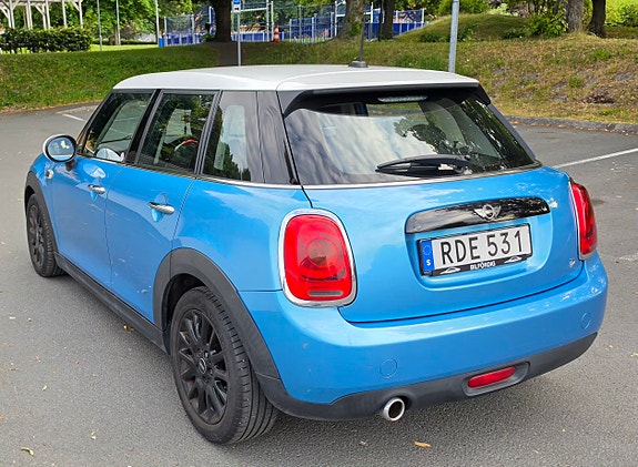 MINI Cooper D 8 of 12