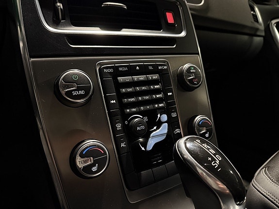 Volvo S60 23 of 30