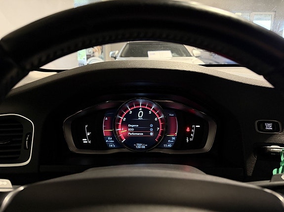 Volvo S60 29 of 30