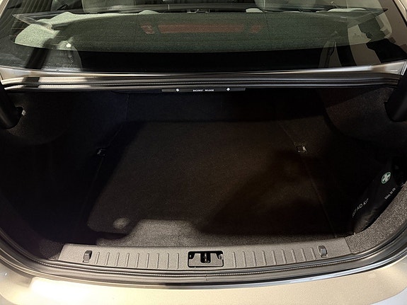 Volvo S60 25 of 30
