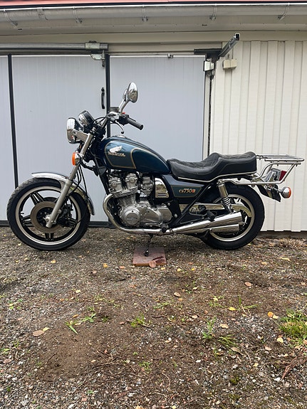 Honda HONDA CB 750 C RC06 18 of 25