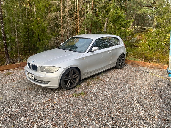 BMW 120d 2 of 2