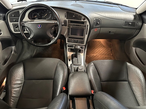 Saab 9-5 9 of 14