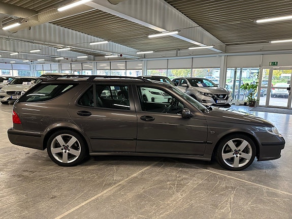 Saab 9-5 3 of 14