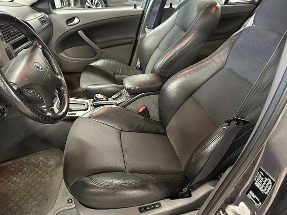 Saab 9-5 11 of 14