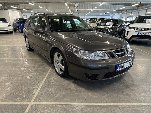 Saab 9-5 2 of 14