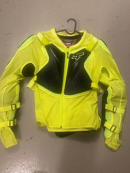 Product image 1 of 2