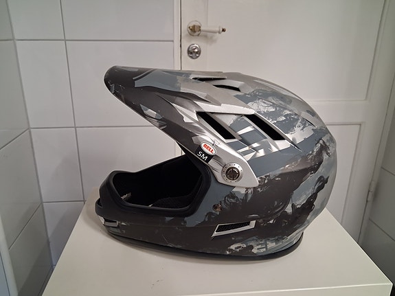 Product image 1 of 4
