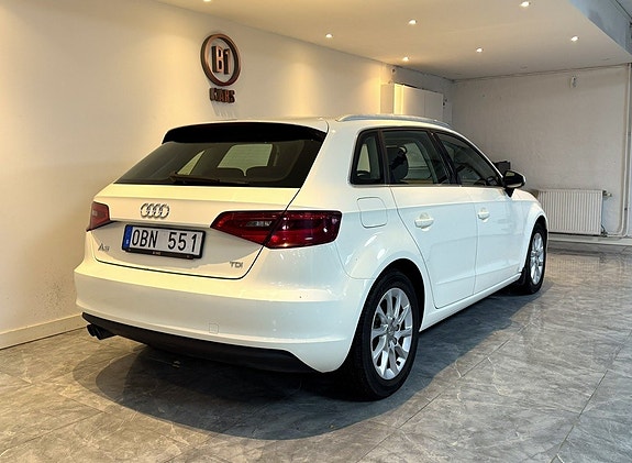 Audi A3 4 of 19