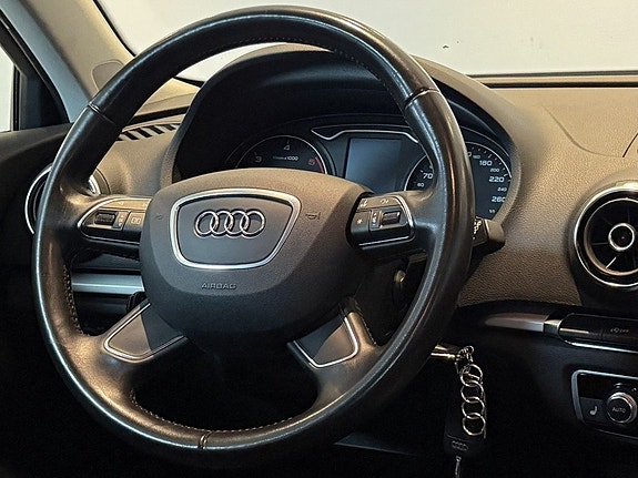 Audi A3 10 of 19