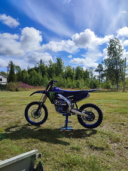 Yamaha Yz450f 2 of 3